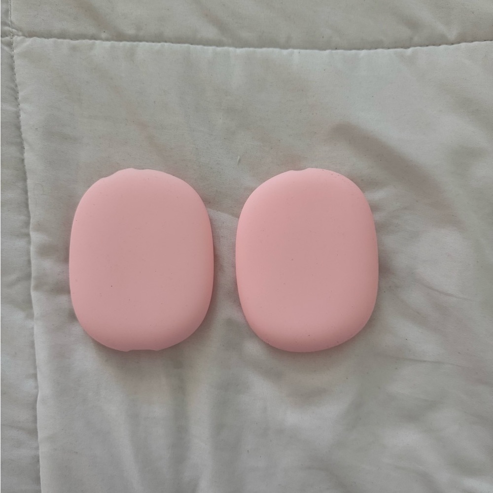 AirPod Max Pink Silicone Covers